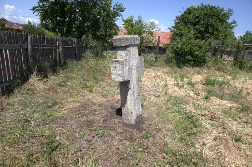 Cruce latină | Găgeni
