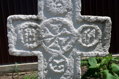 Cruce latină | Găgeni
