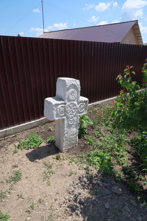 Cruce latină | Găgeni