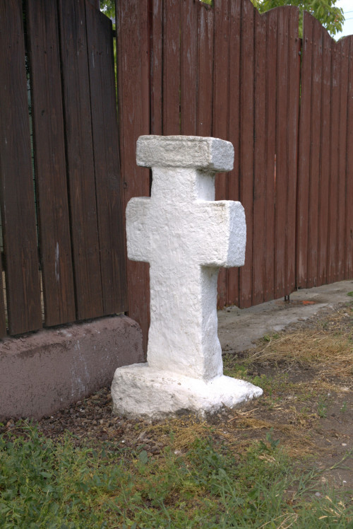 Cruce latină | Săhăteni