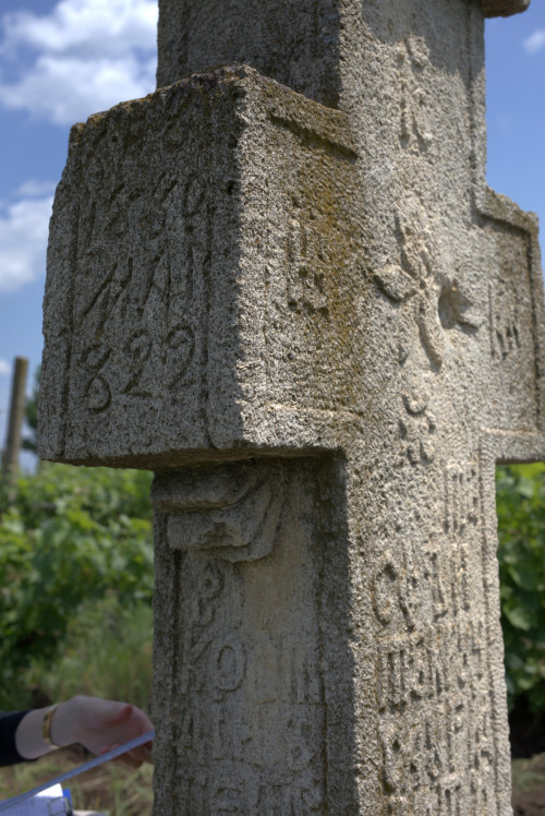 Cruce latină | Săhăteni