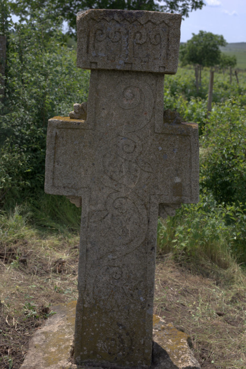 Cruce latină | Săhăteni