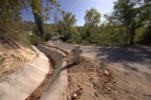Cruce latină | Vispești