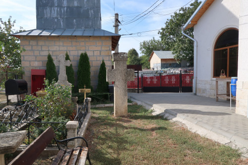 Cruce latină | Vispești