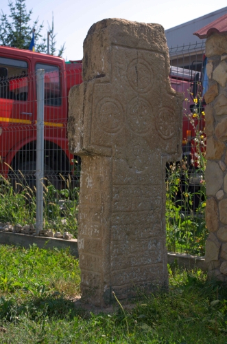 Cruce latină | Apostolache