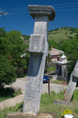11 | CĂLUGĂRENI