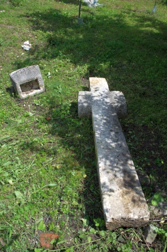 Cruce latină | Valea Scheilor